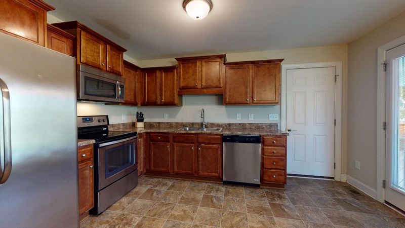 19 Perney Ct, Fuquay Varina, NC 27526