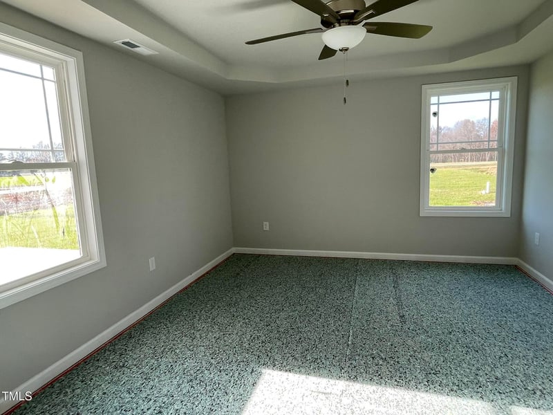 19 Shiloh Dr, Lillington, NC 27546