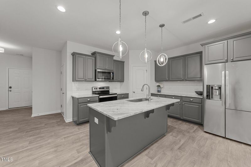 19 Willow Green Dr, Clayton, NC 27527