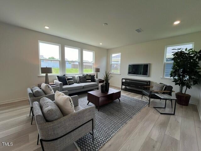 190 Chestnut Oak Ln, Lillington, NC 27546