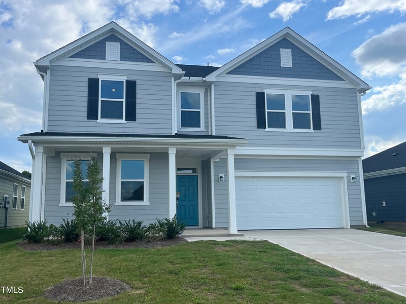 190 Chestnut Oak Ln, Lillington, NC 27546