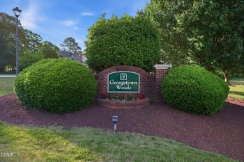 190 Georgetown Woods Dr, Youngsville, NC 27596