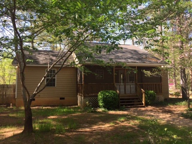190 Harris Rd, Youngsville, NC 27596