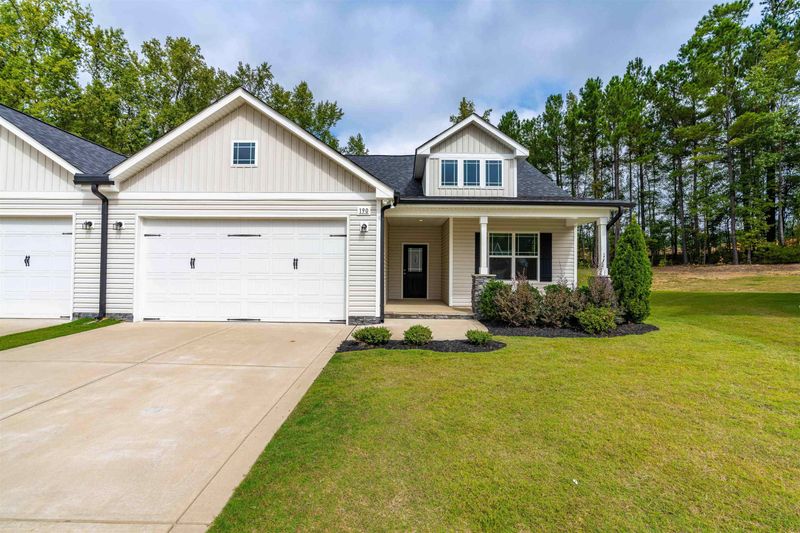 190 Highmeadow Ln, Clayton, NC 27520