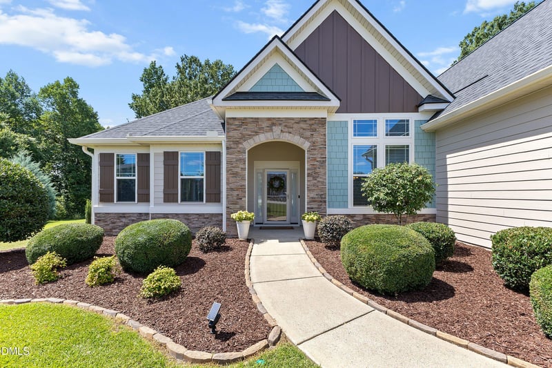 190 Retriever Ct, Garner, NC 27529