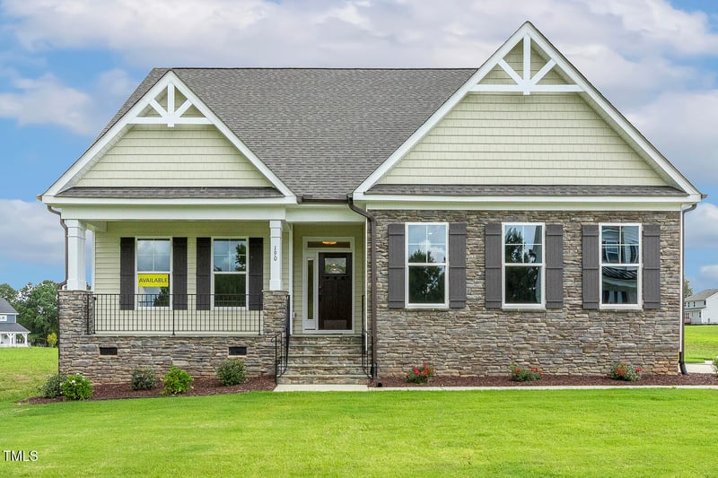 190 Sage Ln #015, Four Oaks, NC 27524