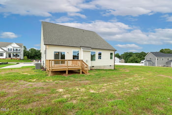 190 Sage Ln #015, Four Oaks, NC 27524