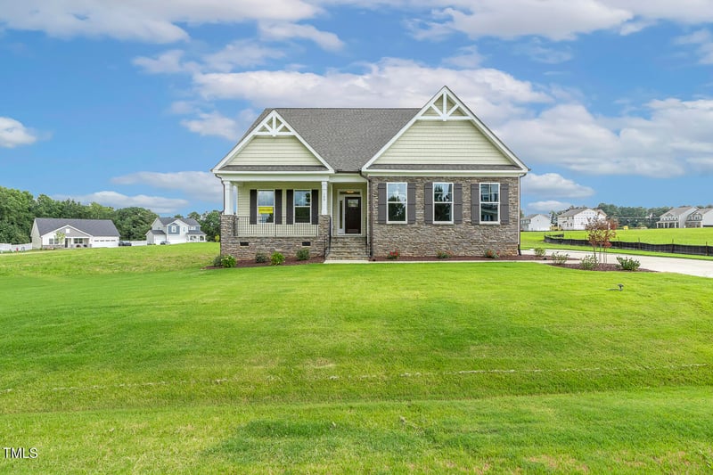 190 Sage Ln #015, Four Oaks, NC 27524