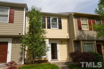 190 Saint Andrews Ln, Chapel Hill, NC 27517