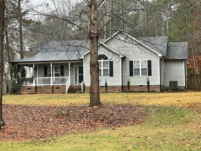 190 Wintergreen Dr, Garner, NC 27529