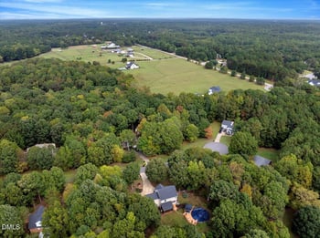 190 Woodcroft Dr, Youngsville, NC 27596