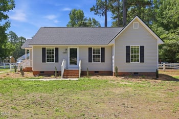 1900 Horseshoe Bend Rd, Erwin, NC 28339