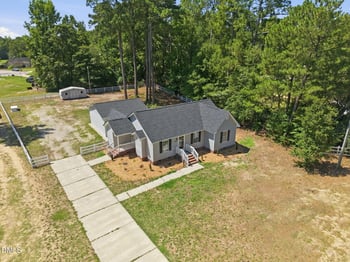 1900 Horseshoe Bend Rd, Erwin, NC 28339