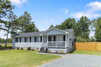 1900 John Hall Rd, Fayetteville, NC 28312