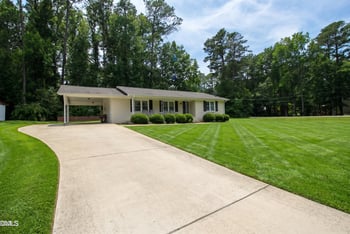 1900 Lennox Dr, Garner, NC 27529