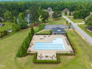 1900 Offside Ct, Fuquay Varina, NC 27526