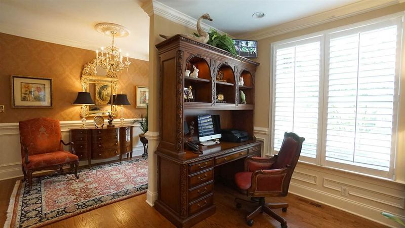 1900 Torrington St, Raleigh, NC 27615