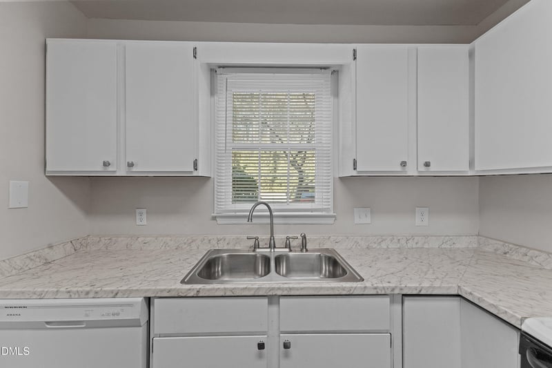 1900 Township Cir, Raleigh, NC 27609