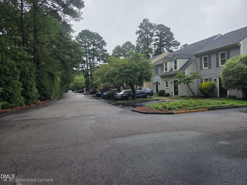 1900 Township Cir, Raleigh, NC 27609