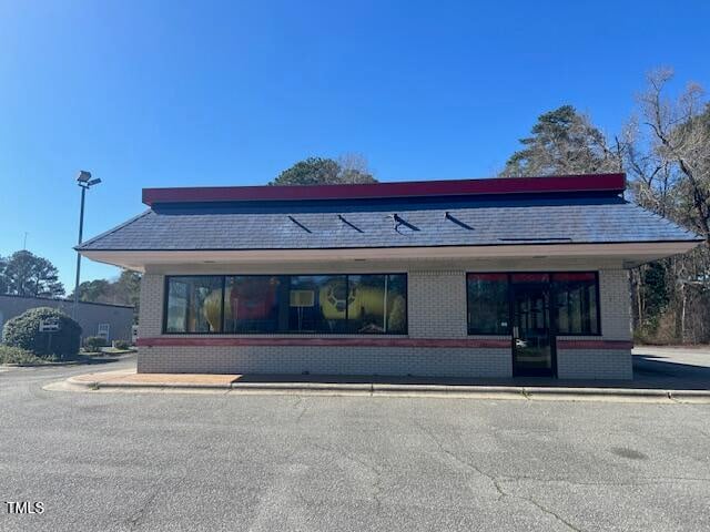 1901 Berkeley Blvd, Goldsboro, NC 27534