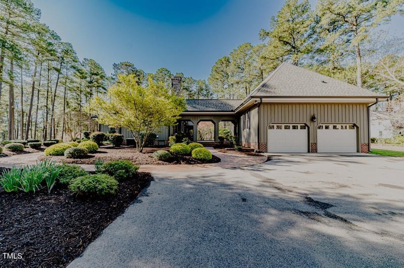 1901 Columbine Rd, Sanford, NC 27330