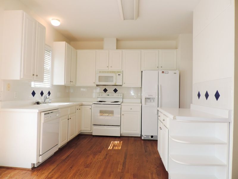 1901 Crag Burn Ln, Raleigh, NC 27604