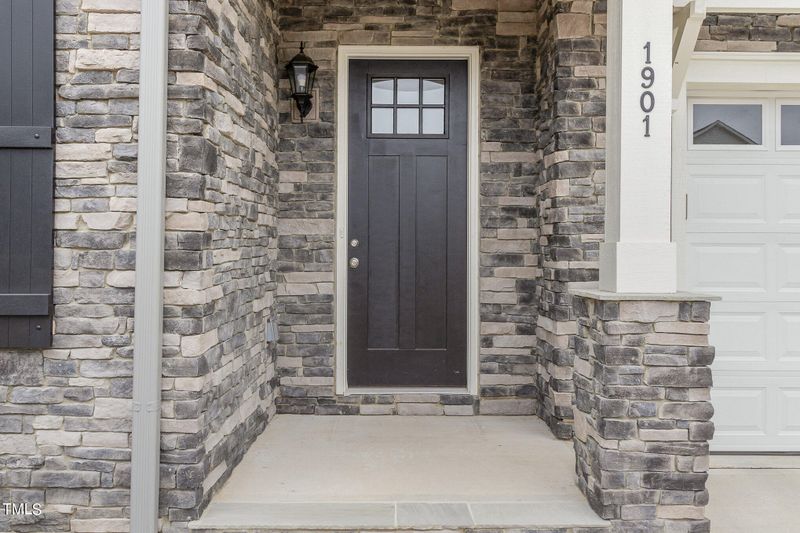 1901 Custom Ln, Apex, NC 27502