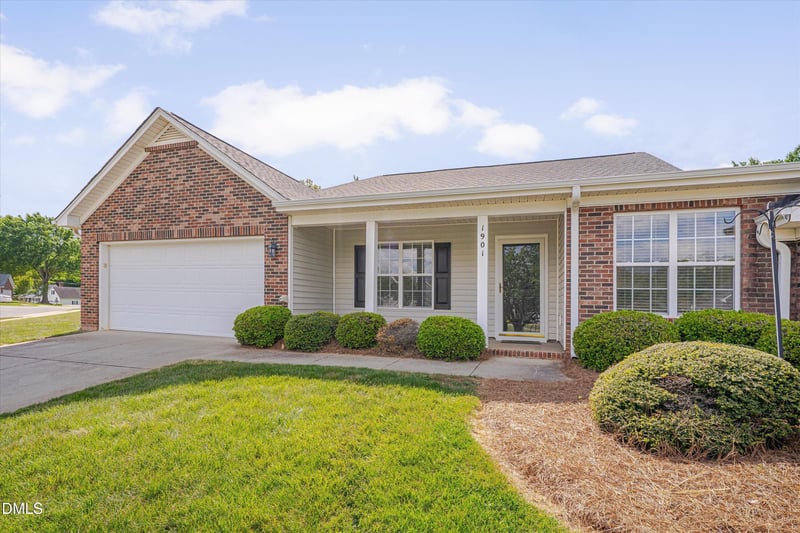 1901 Hawfields Crossing Ln, Mebane, NC 27302