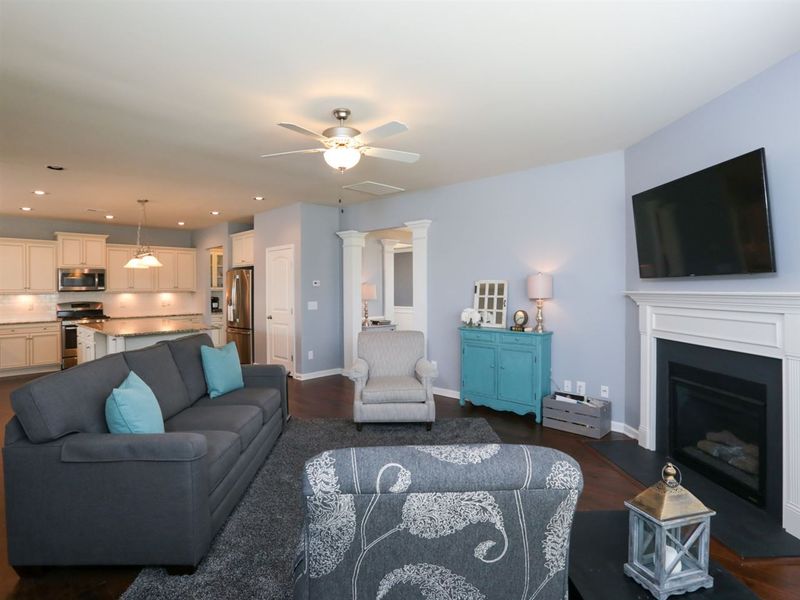 1901 Hemlock Hills Dr, Durham, NC 27703