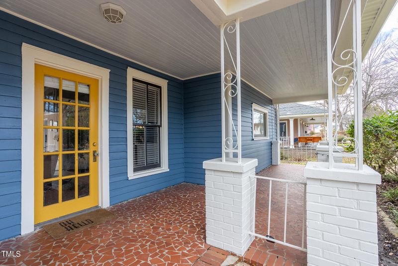 1901 W Lakewood Ave, Durham, NC 27707