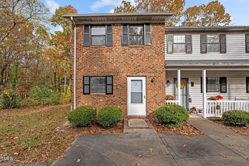 1901 Malone Rd #Apt D, Burlington, NC 27215