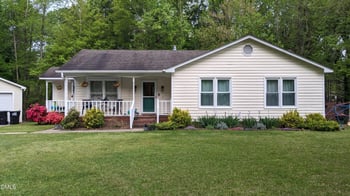 1901 Red Oak Ln, Clayton, NC 27520