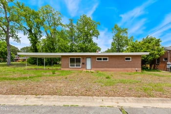 1901 Rose St, Goldsboro, NC 27530