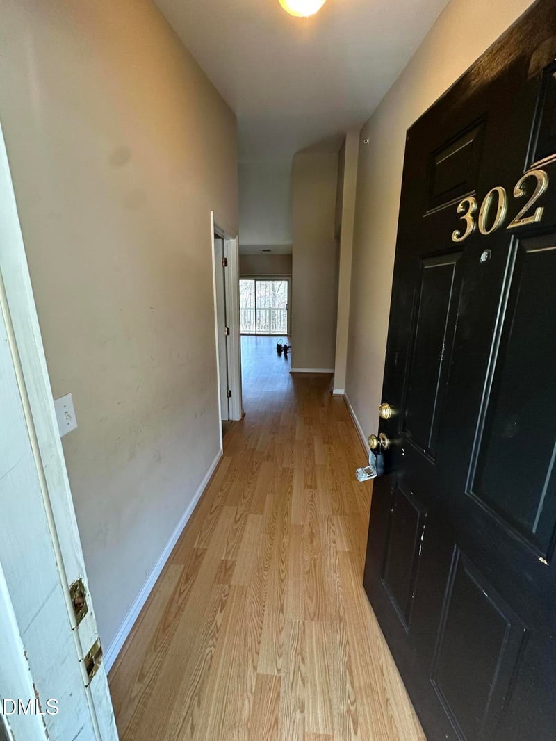1901 Trailwood Heights Ln #302, Raleigh, NC 27603