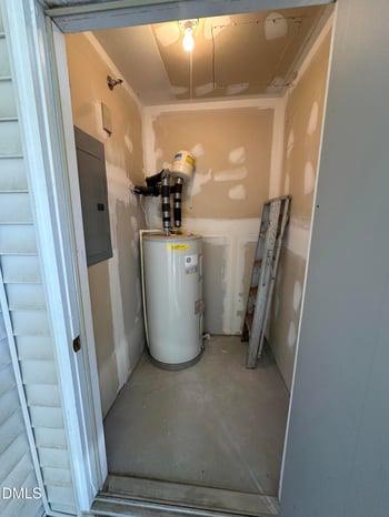 1901 Trailwood Heights Ln #302, Raleigh, NC 27603