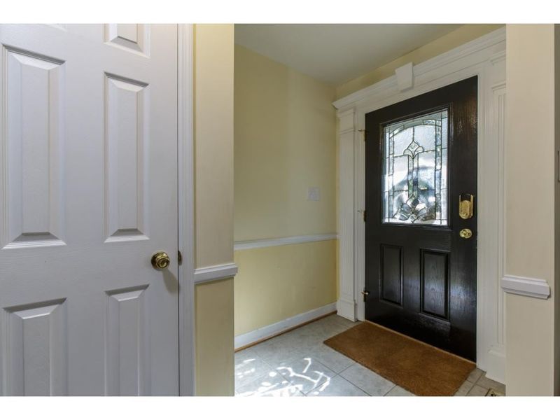 1901 Wellington Rd, Burlington, NC 27217