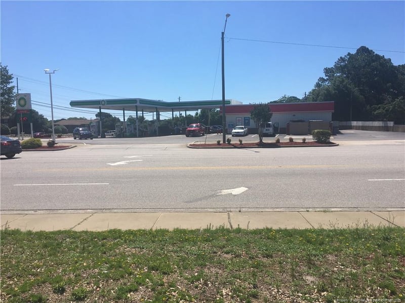 1902 Owen Dr, Fayetteville, NC 28306