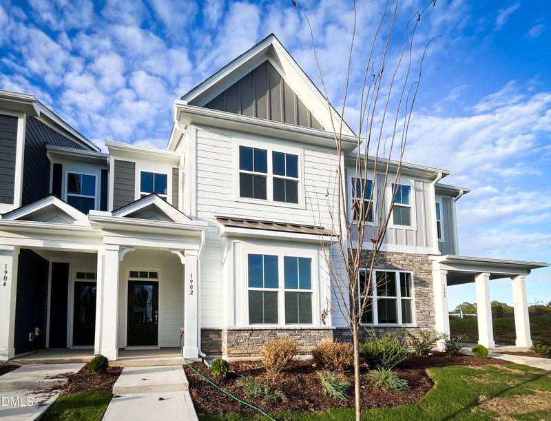 1902 Plott Balsam Dr, Wendell, NC 27591