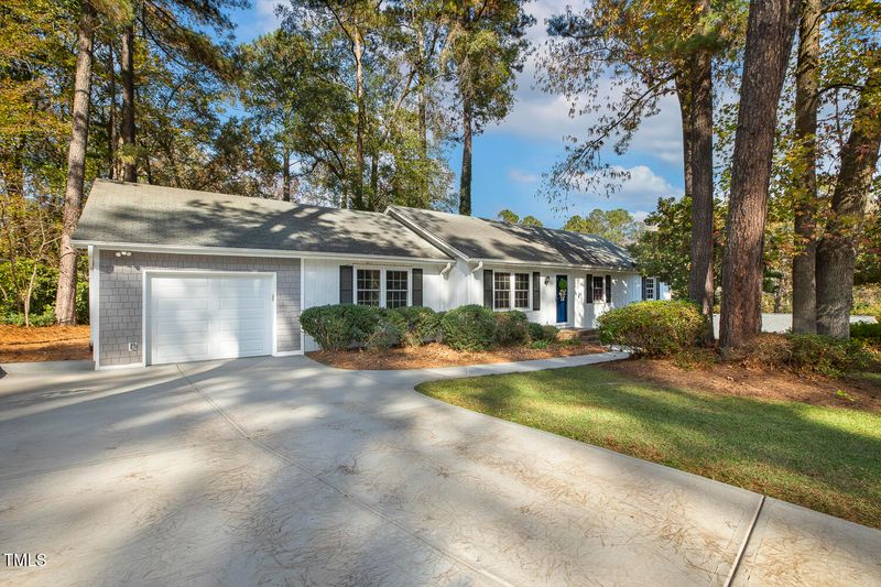 1902 Ryerson Dr, Garner, NC 27529