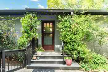 1902 White Plains Rd, Chapel Hill, NC 27517