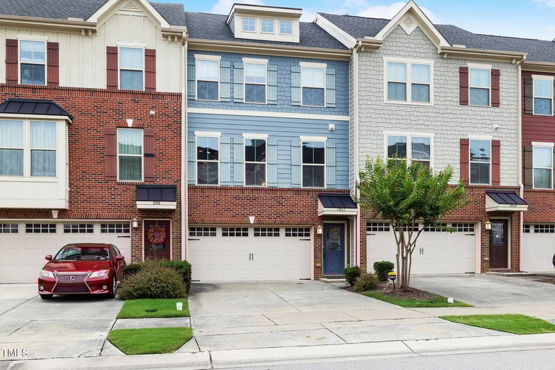 1903 Creekside Landing Dive, Apex, NC 27502