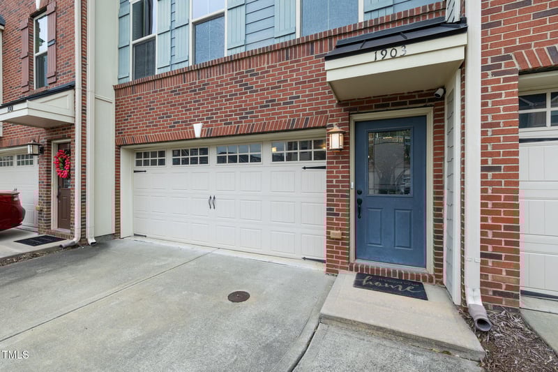1903 Creekside Landing Dive, Apex, NC 27502