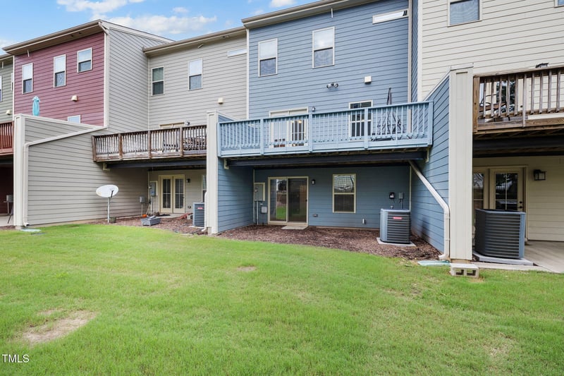 1903 Creekside Landing Dive, Apex, NC 27502