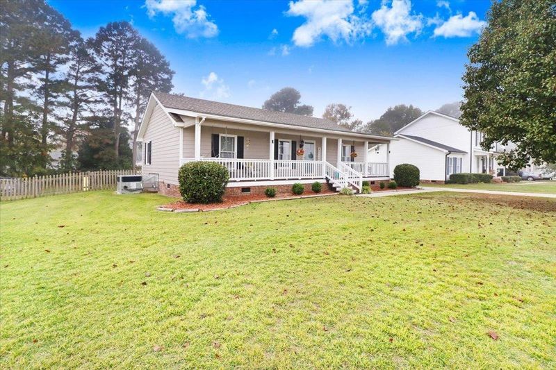 1903 Friendly Rd, Dunn, NC 28334