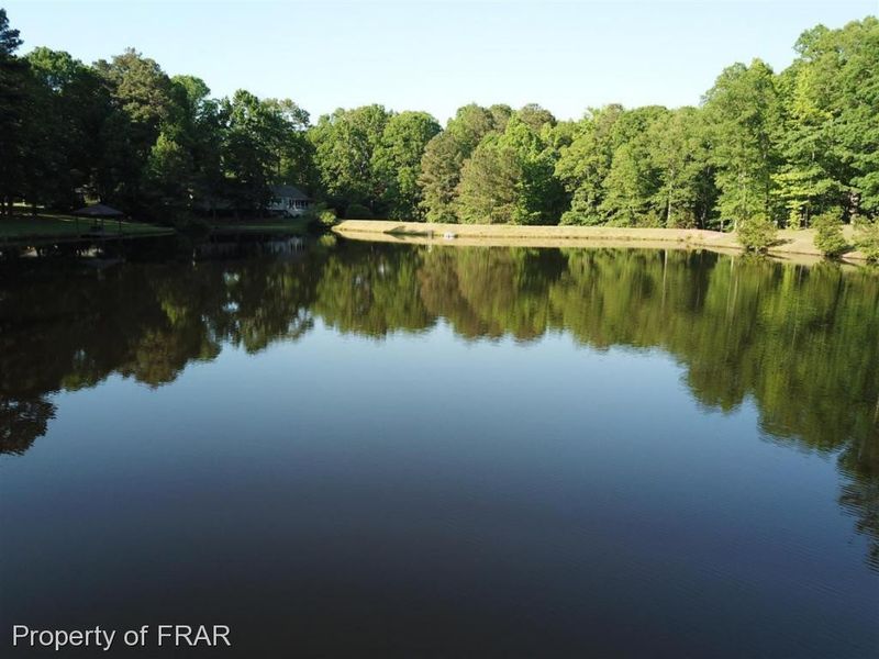 1903 Lord Ashley Dr, Sanford, NC 27330