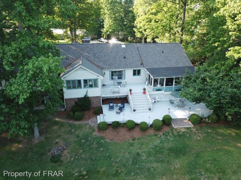 1903 Lord Ashley Dr, Sanford, NC 27330