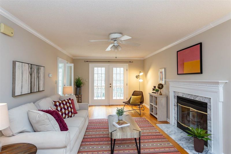 1903 Pathway Dr, Chapel Hill, NC 27516