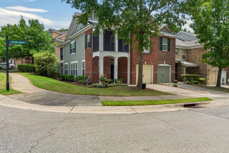 1903 Whirlaway Ct, Cary, NC 27519