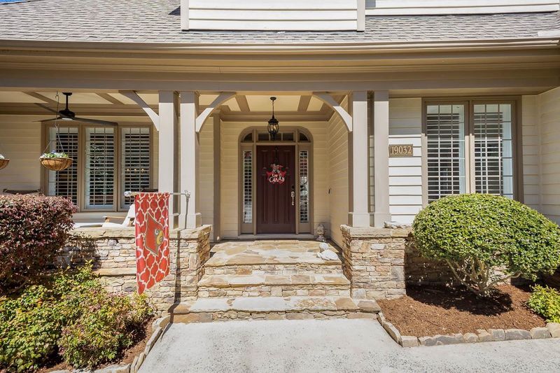 19032 Stone Brook, Chapel Hill, NC 27517