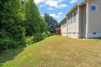 1904 Abniki Dr, Fuquay Varina, NC 27526